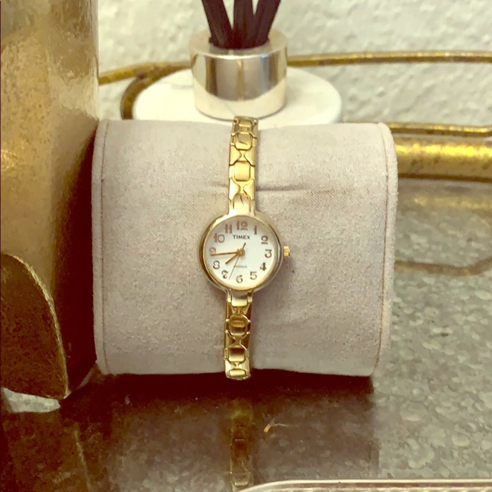 Extra Small face Times Watch Gold